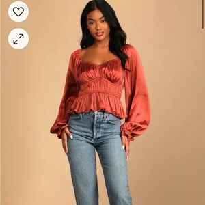 Long sleeve lulus top!